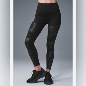 Alo Moto Leggings - Size XS/XXS